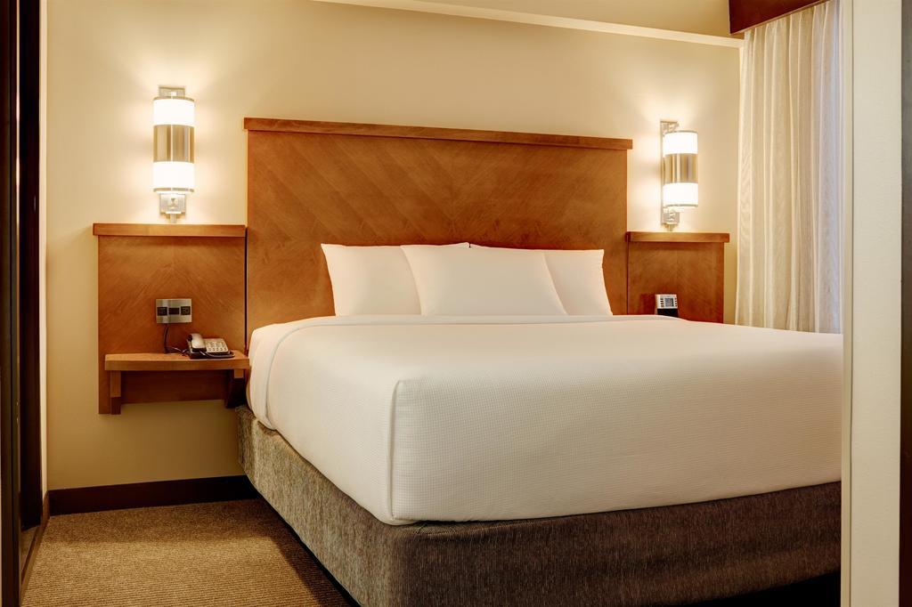 Hyatt Place Indianapolis Airport Εξωτερικό φωτογραφία